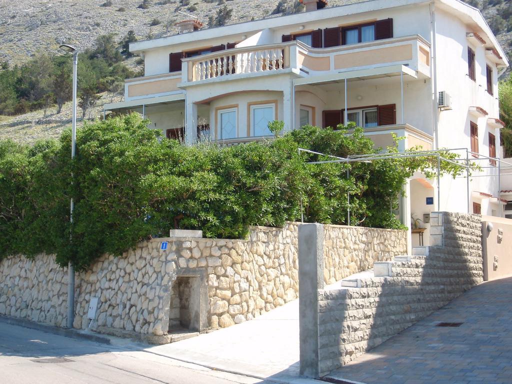Apartments Ariana باغ المظهر الخارجي الصورة