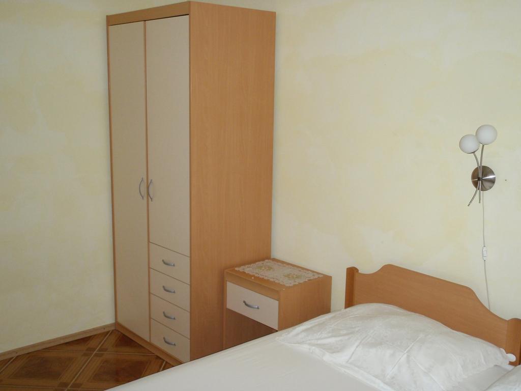 Apartments Ariana باغ المظهر الخارجي الصورة