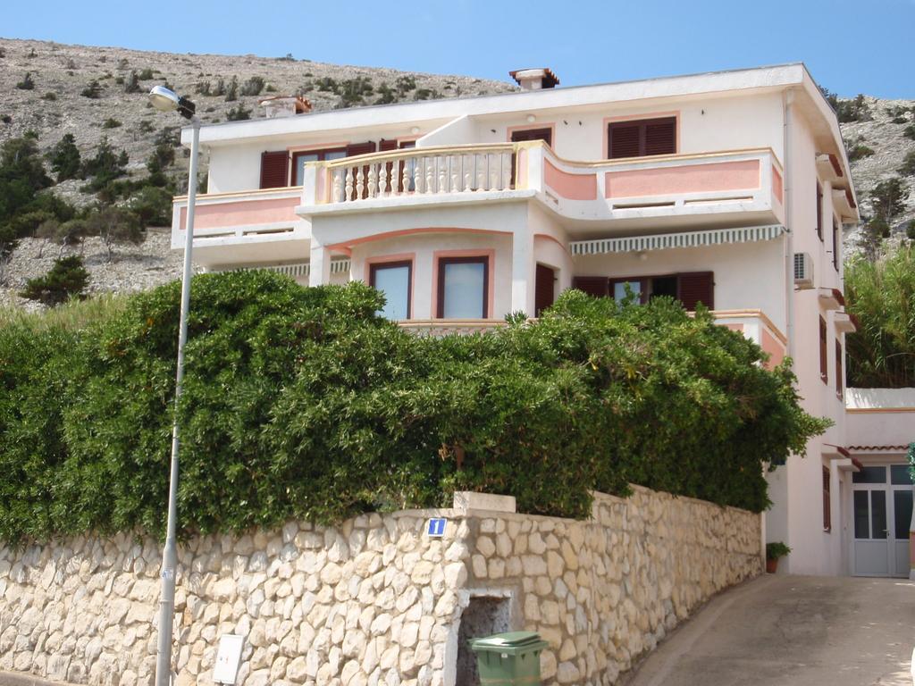 Apartments Ariana باغ المظهر الخارجي الصورة